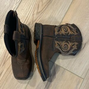 Georgia Boot Carbo-Tec Kids Size 2.5 Brown Pull‎ On Zipper Boot